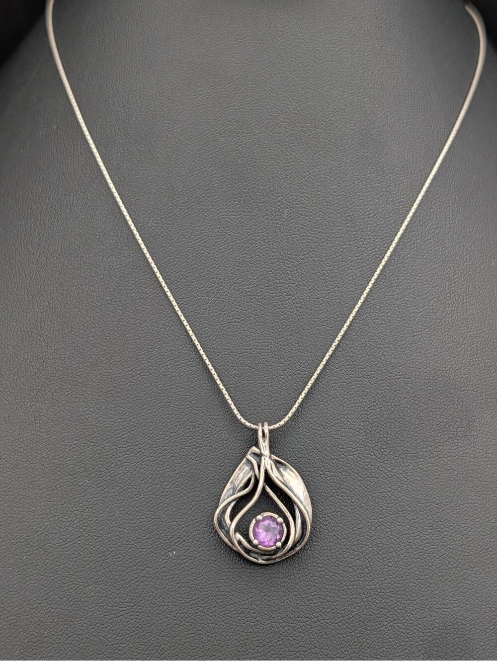 PZ Israel 925 Sterling Silver Round Amethyst Openwork Ribbon Pendant Necklace